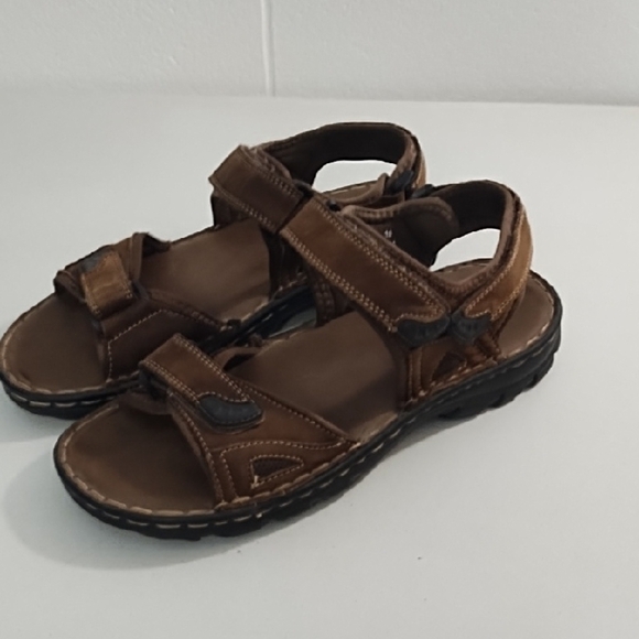 Brown Sandals with Adjustable 3 Velcro Straps - Picture 13 of 13